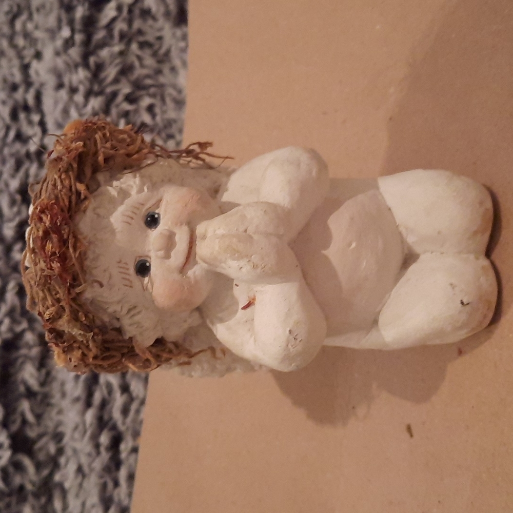 Dreamsickle praying collectible